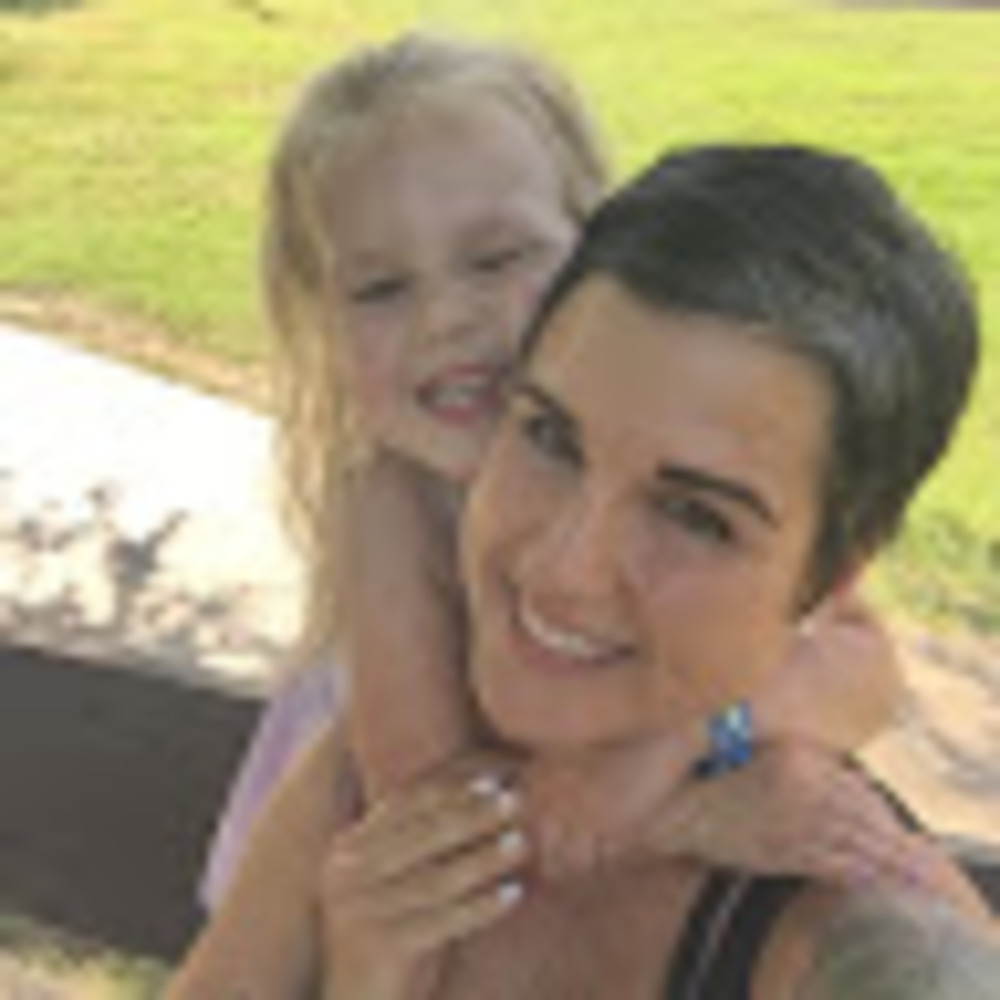 Meet your Posher, Teddi